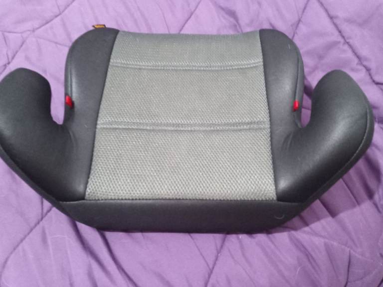 Child's Halfords Booster Seat(used three times)