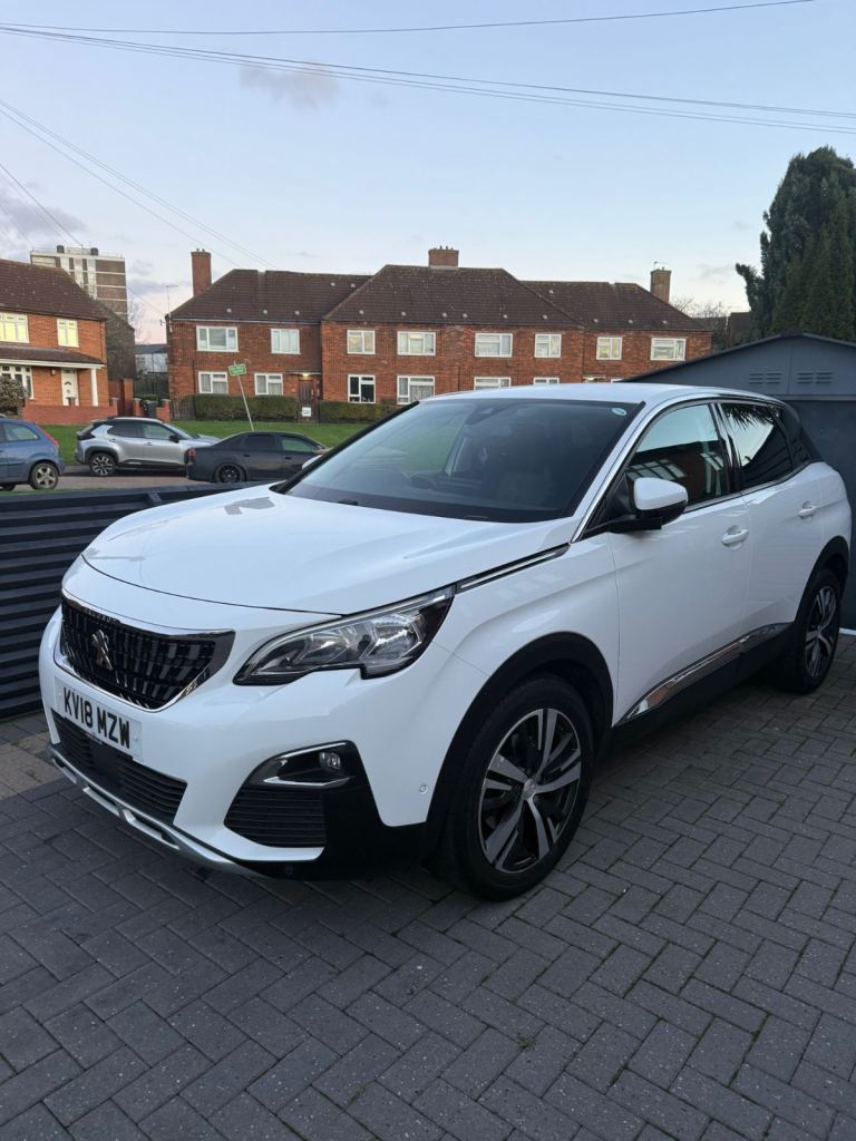 Peugot 3008 1.6 Bluehdi Allure white 2018