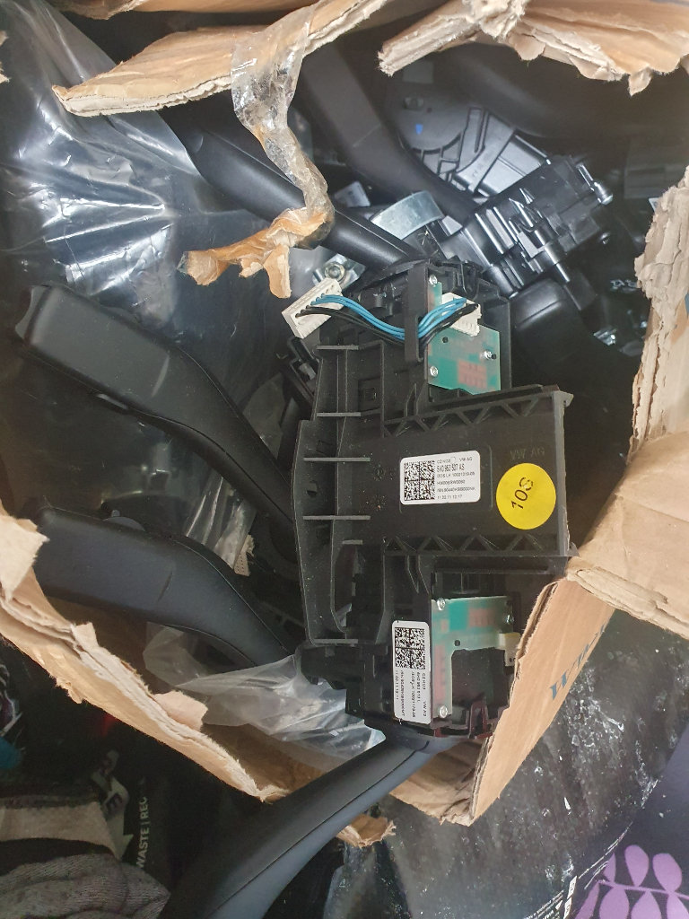 NEW CAR PARTS JOB LOT