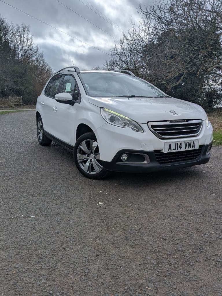 Peugeot, 2008, Hatchback, 2014, Manual, 1199 (cc), 5 doors