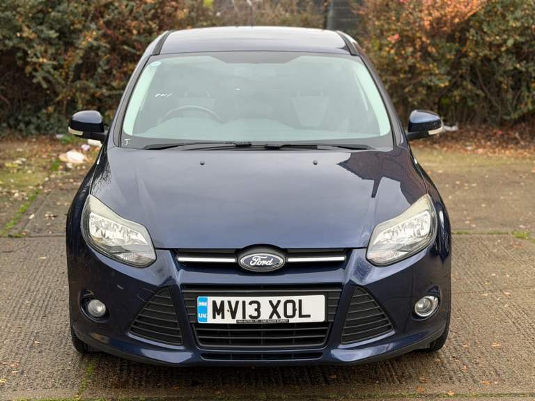 Ford, FOCUS, Hatchback, 2013, Manual, 998 (cc), 5 doors