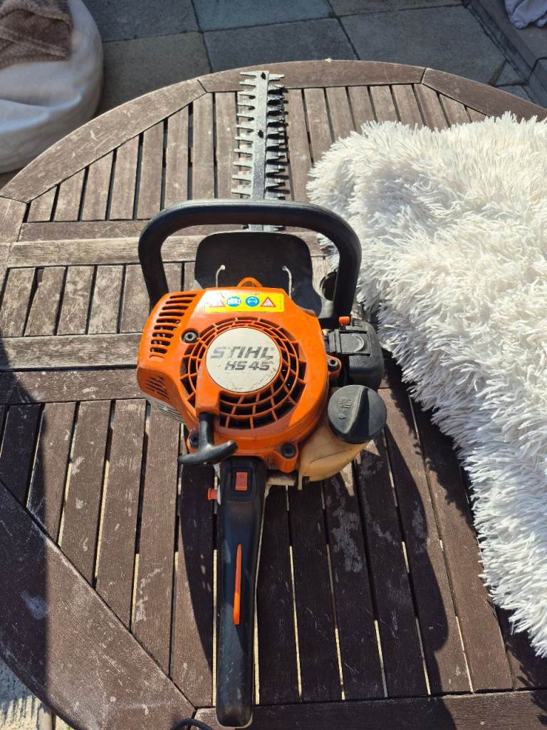 Stihl HS 45 Petrol Hedge Trimmer – Good Condition