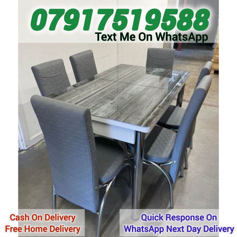 Extendable Dining Table With 4 / 6 Chairs For SALE