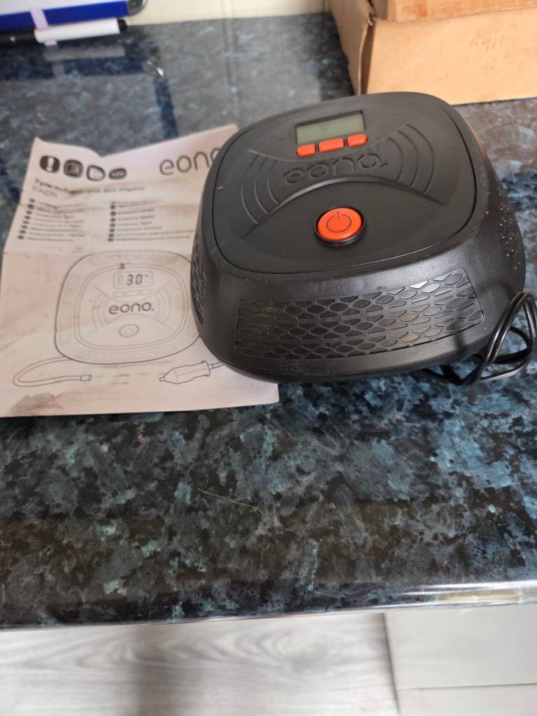 Tyre inflater