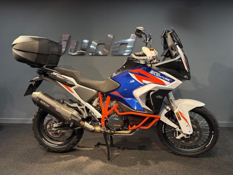 2022 KTM 1290 SUPER ADV R - TECH PACK and ARROW EXHAUST