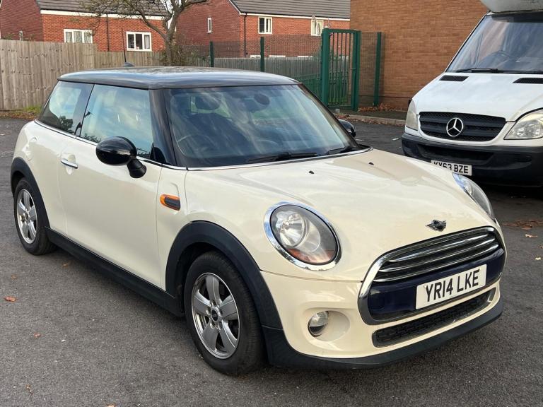 2014 MINI Hatch 1.5 Cooper D 3dr HATCHBACK Diesel Manual