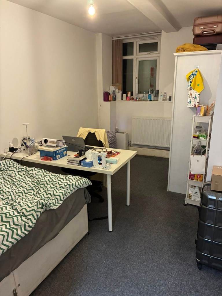 🏡 Double room available – Hyde Terrace, LS2