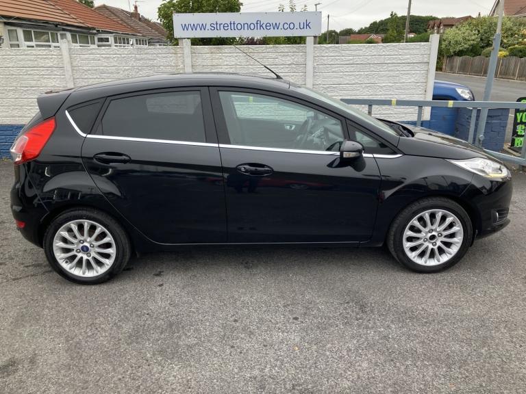 FORD FIESTA 1.0 T EcoBoost Titanium X 2015