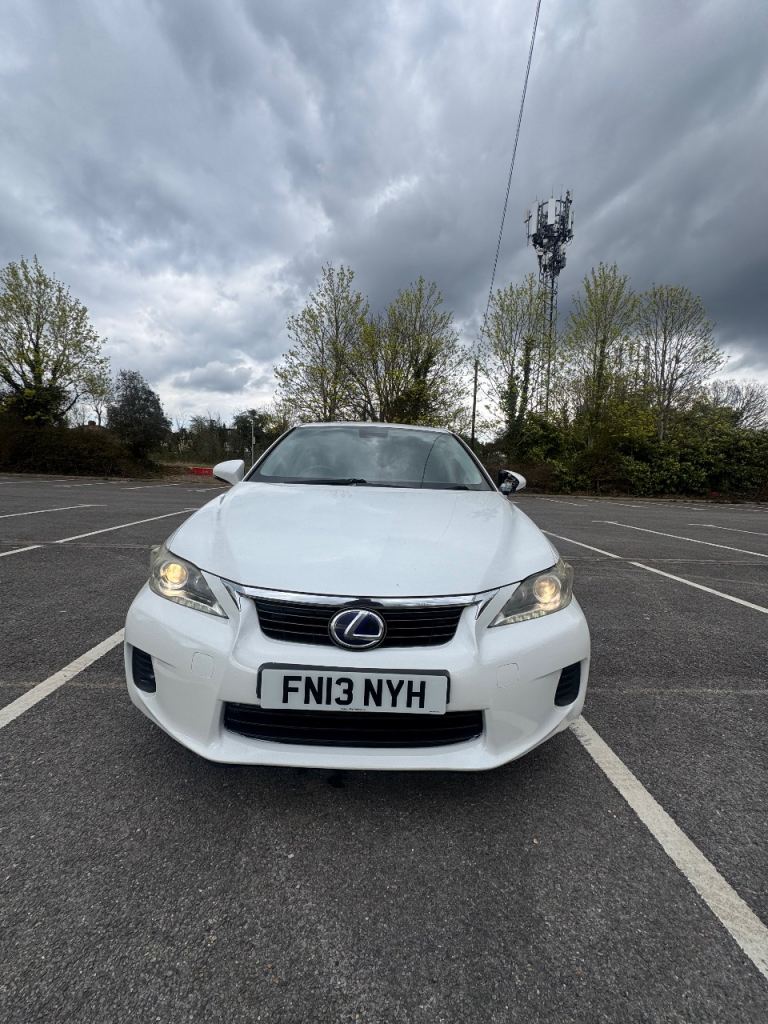 2013 Lexus CT S Automatic HYBRID 1.8L 200h Hatchback 5dr Petrol ULEZ Free HPI Clear