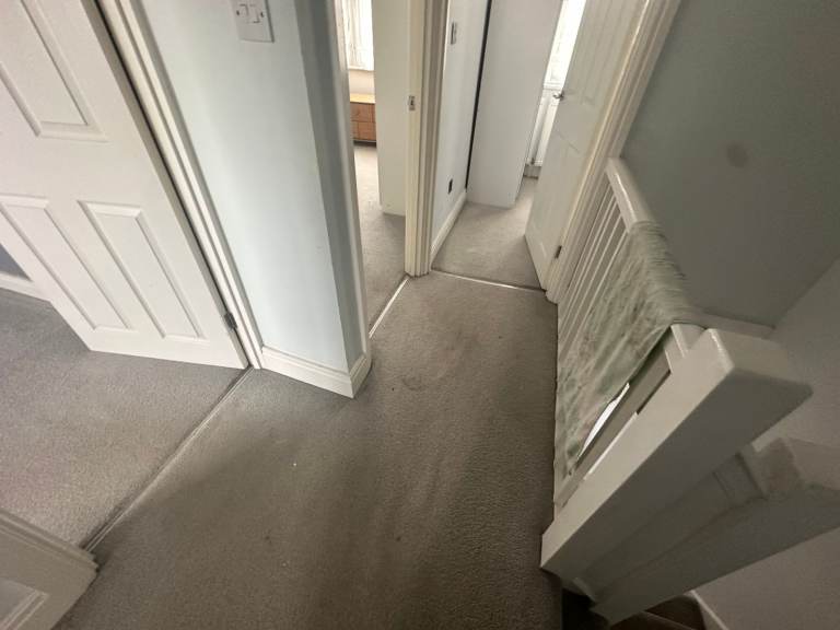 3/4 BEDROOM HOUSE PARTLY FURNISHED WITH GARDEN IN KENTON FOR RENT 