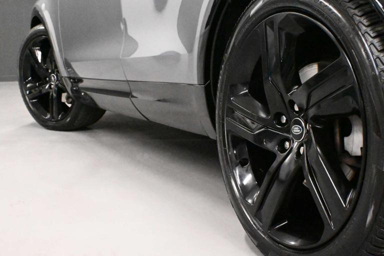 2021 Land Rover Discovery 3.0 Discovery R-Dynamic SE D MHEV Auto 4WD 5dr SUV Diesel Automatic