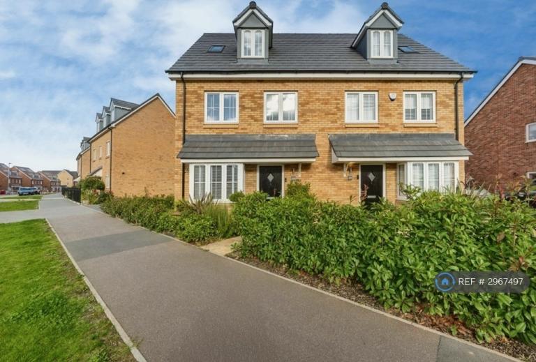 3 bedroom house in Meadow Road, Bedford, MK45 (3 bed) (#2967497)
