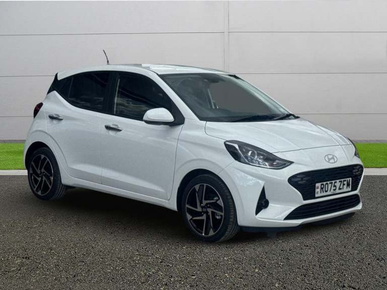 2025 Hyundai i10 1.2 [79] Premium 5dr Auto [Nav] HATCHBACK PETROL Automatic