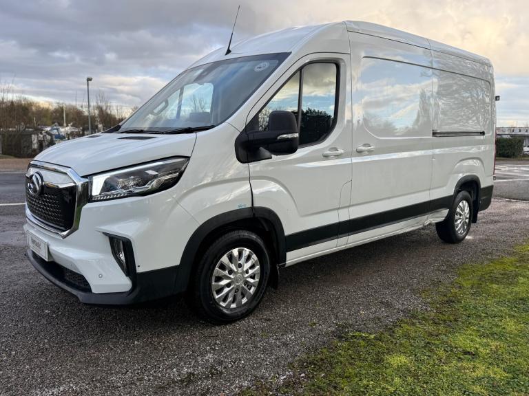 2023 MAXUS E DELIVER 9 150 KW 72KWH AUTO NICE VAN FULLY ELECTRIC 205 BHP
