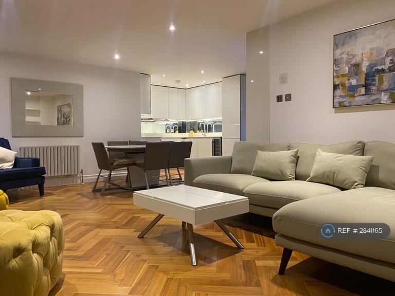 2 bedroom flat in Bridge Place, London, SW1V (2 bed) (#2841165)