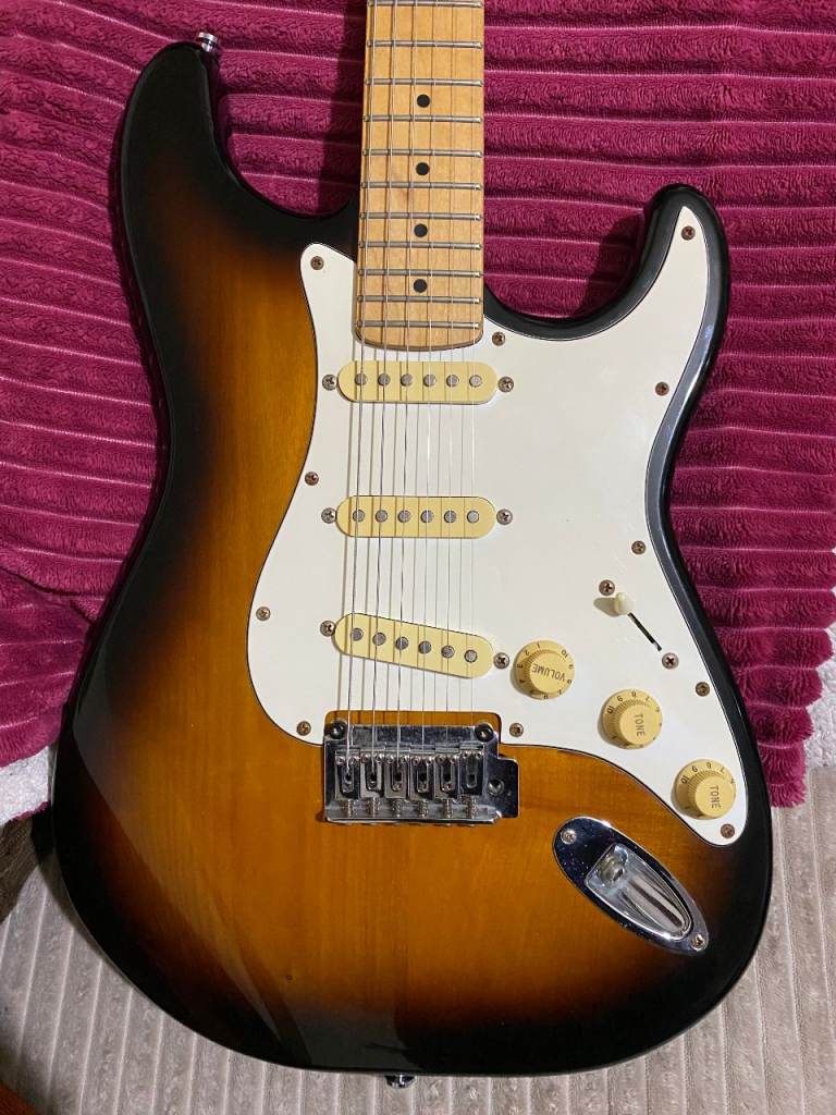 Hamer Slammer (Strat style Guitar)