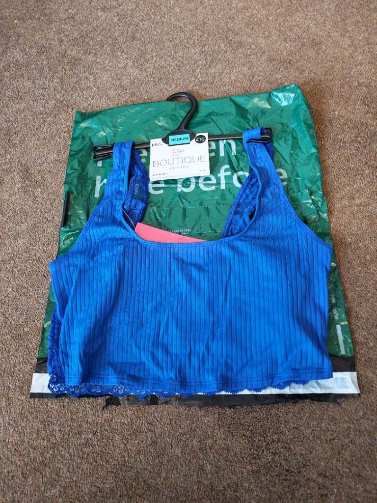 New M&S crop top, size medium 12/14.