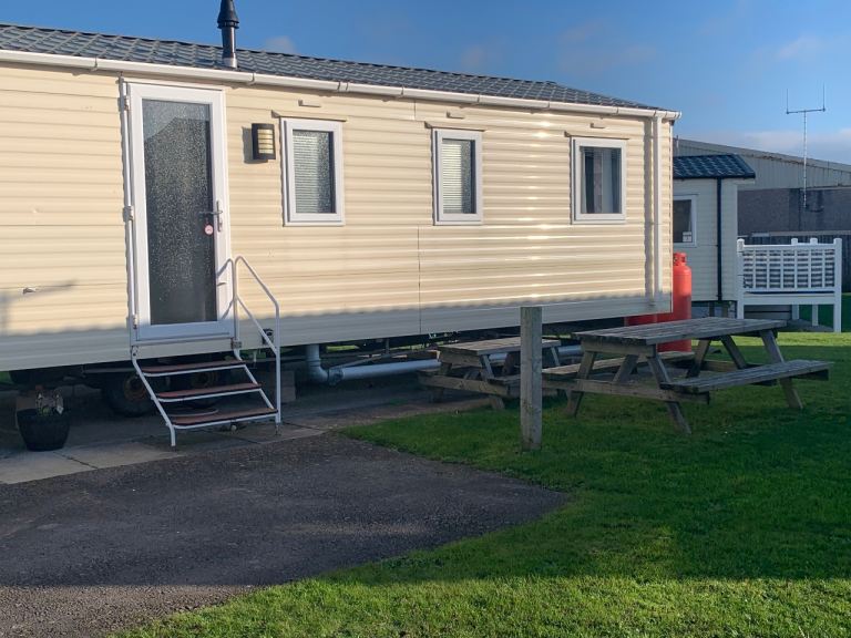3 Bedroom 8 Berth Large Family Caravan Parkdean Trecco Bay Porthcawl