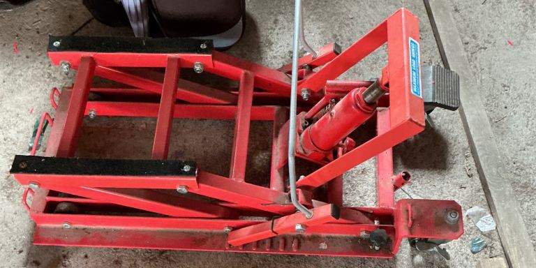 cruiser motorbike lift