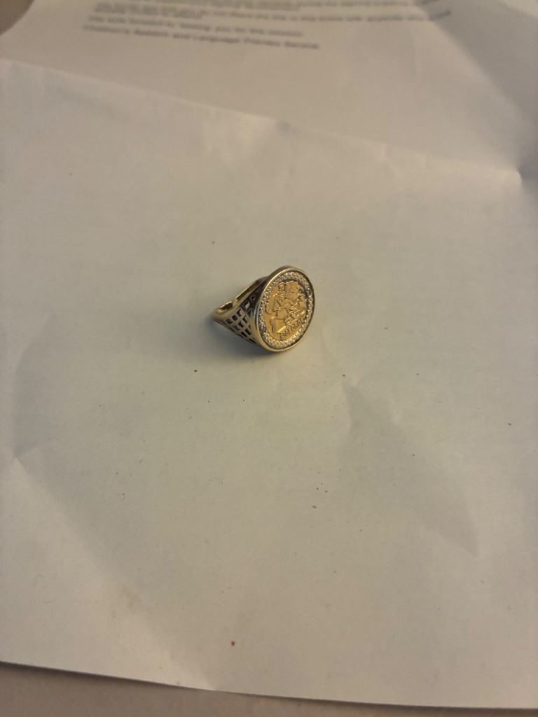 9ct Yellow Gold Half St George Sovereign-Size Ring