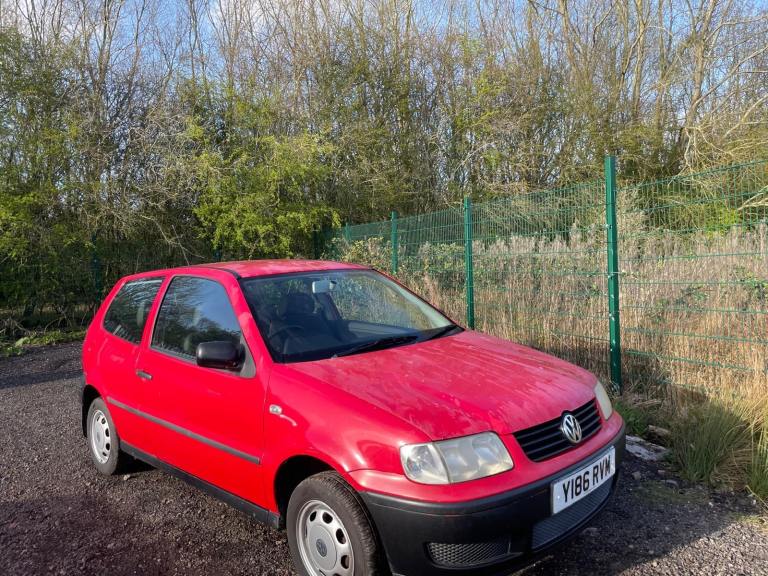 VW POLO 1.0 E 2001 Y REG RED 3 DOOR MOT AUGUST 28TH 2026 SERVICE HISTORY LOW INSURANCE