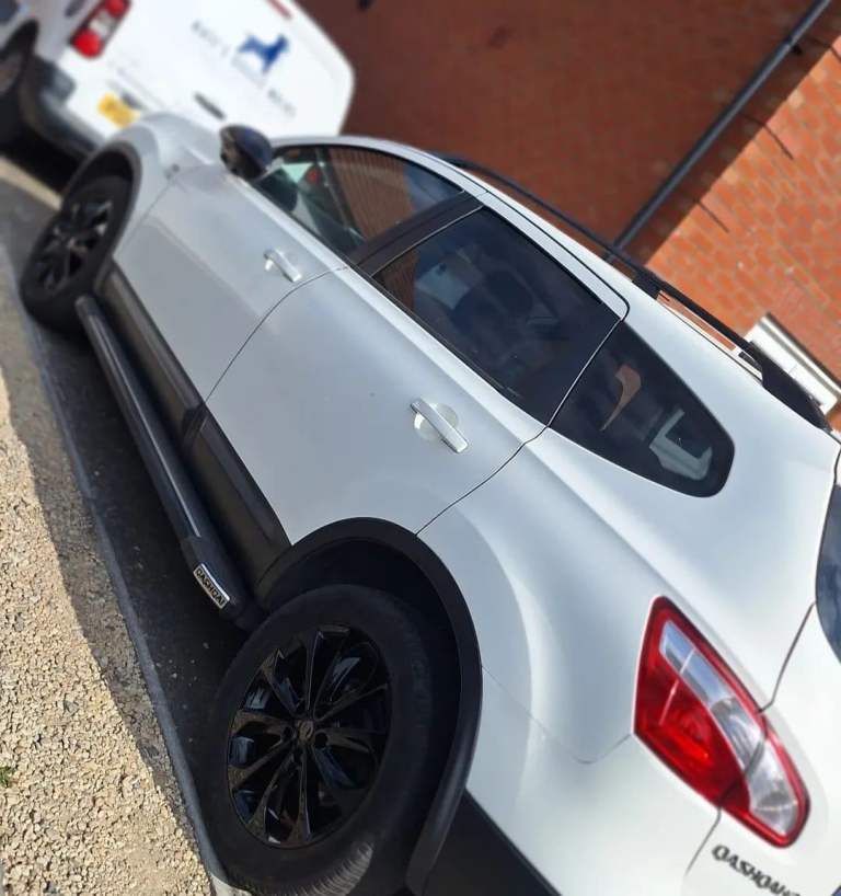 Nissan, QASHQAI+2, Hatchback, 2013, Manual, 1598 (cc), 5 doors