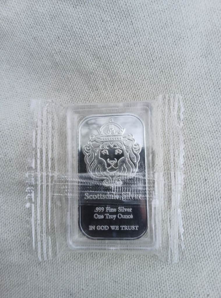 One ounce silver bar .999 fine 