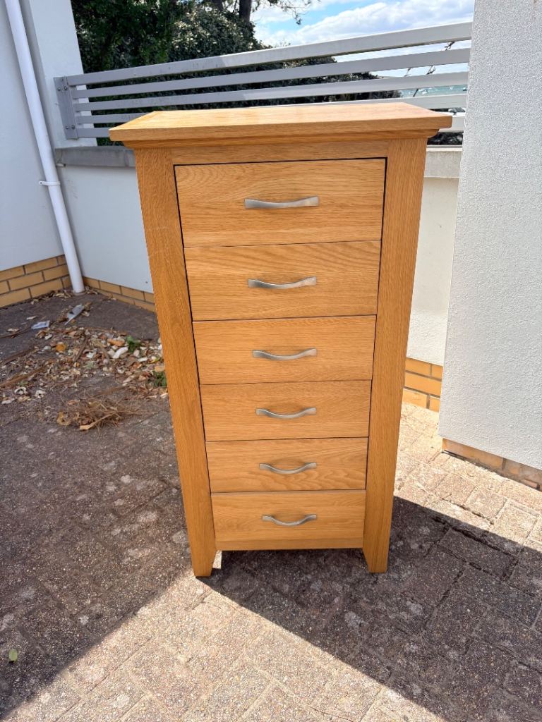 Solid Wood 6-Drawer Tallboy Chest – Good Condition