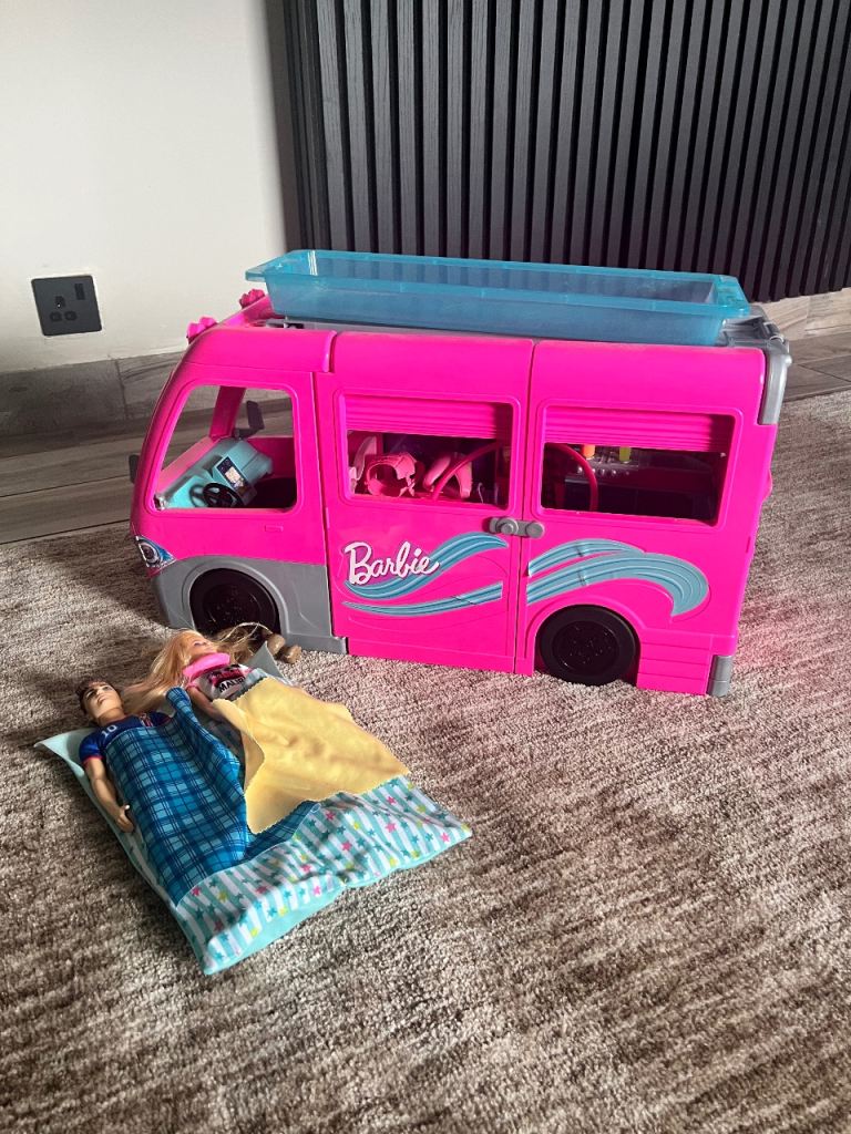 Barbie Camper Van 