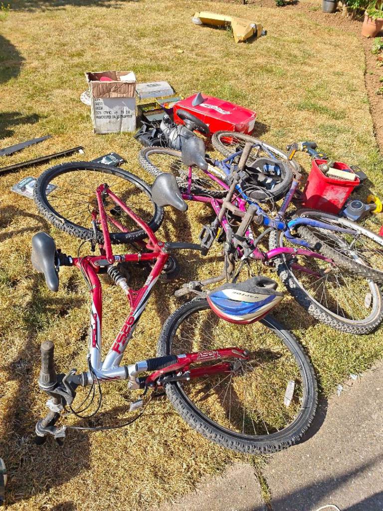Yard sale Ng19 