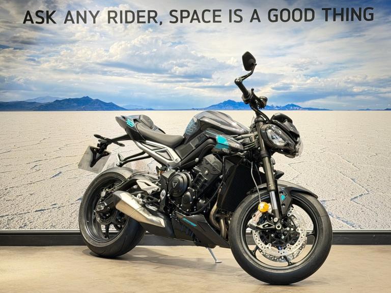 2026 TRIUMPH STREET TRIPLE 765 RS