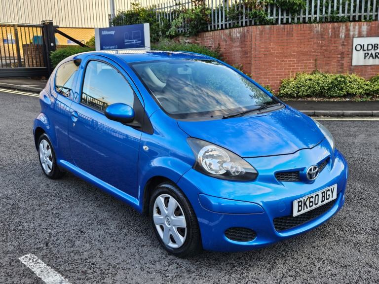 2010 Toyota AYGO 1.0 VVT-i Blue 3dr HATCHBACK Petrol Manual