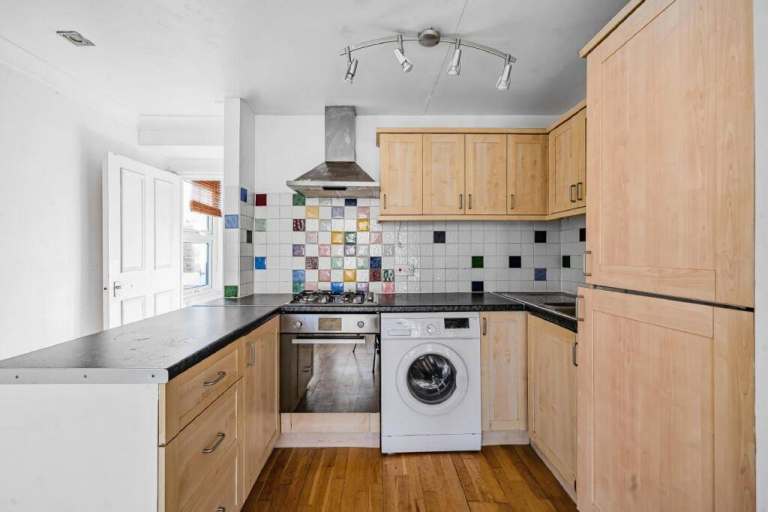 1 Bedroom Flat - Lewisham Area - SE4 2BD - DSS Mum & Baby welcome