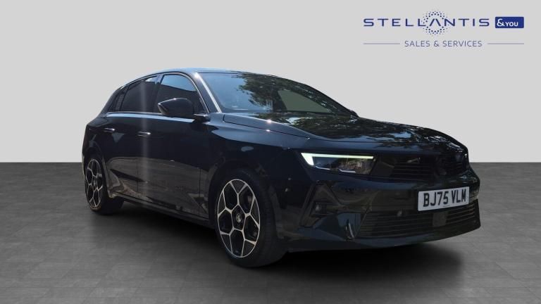 2025 Vauxhall Astra 1.2 Turbo Ultimate Hatchback 5dr Petrol Auto Euro 6 (s/s) (130 ps) Hatchback ...