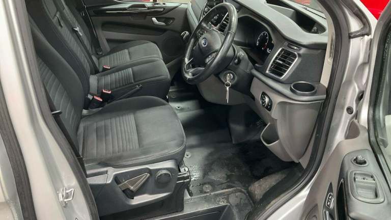 2018 Ford Transit Custom 2.0 EcoBlue 130ps Low Roof Limited Van PANEL VAN DIESEL Manual