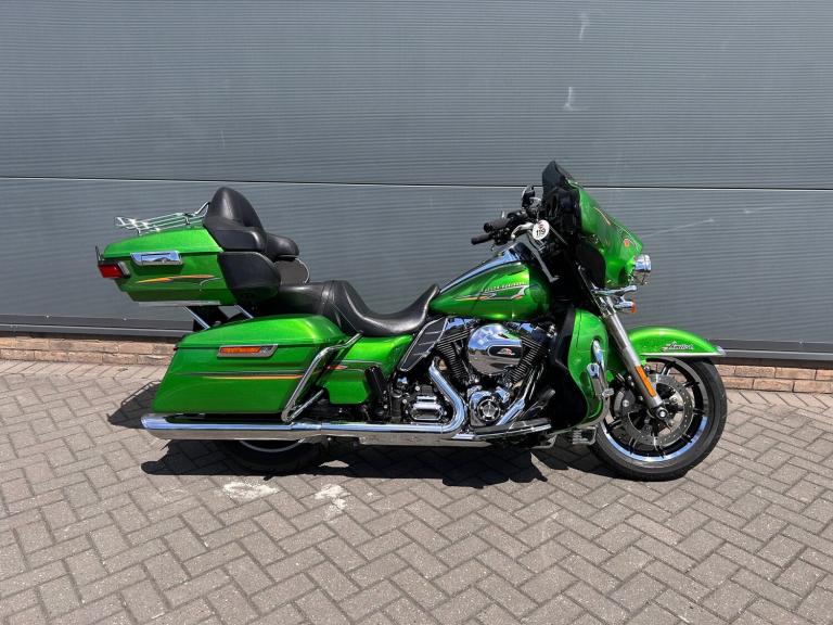 2015 Harley-Davidson TOURING FLHTKL ULTRA LIMITED LOW Custom Manual