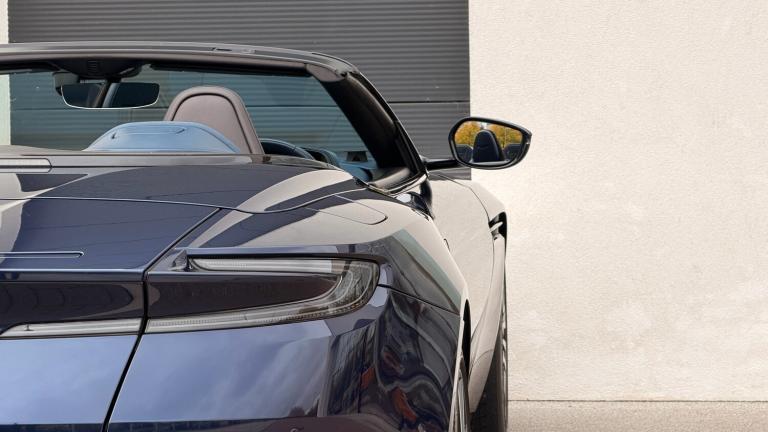 2018 Aston Martin DB11 V8 Volante 2dr Touchtronic Petrol