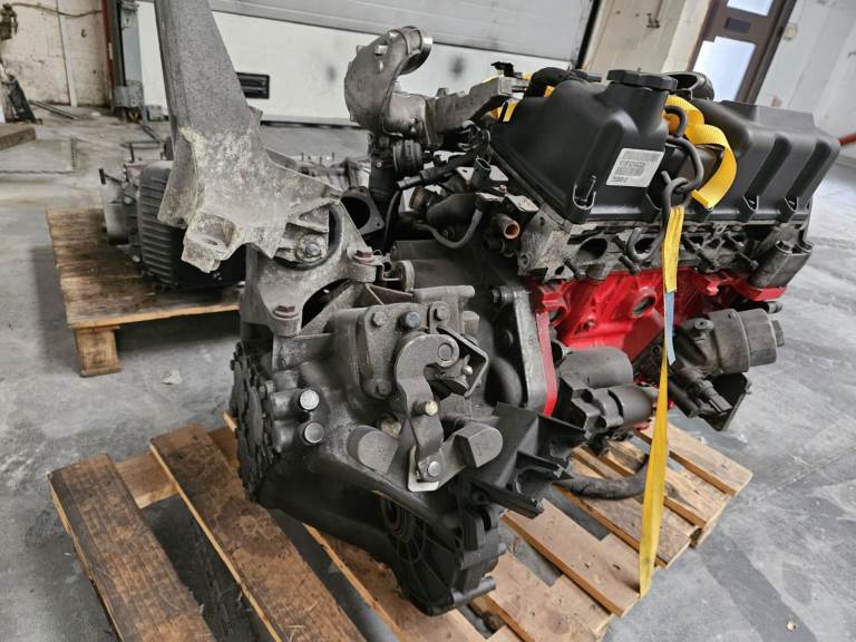 BMW Mini Cooper S 1.6 Supercharged R53 engine and gearbox