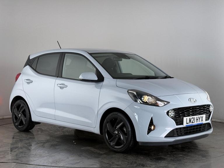 2021 Hyundai i10 1.0 Premium Euro 6 (s/s) 5dr Hatchback Petrol Manual