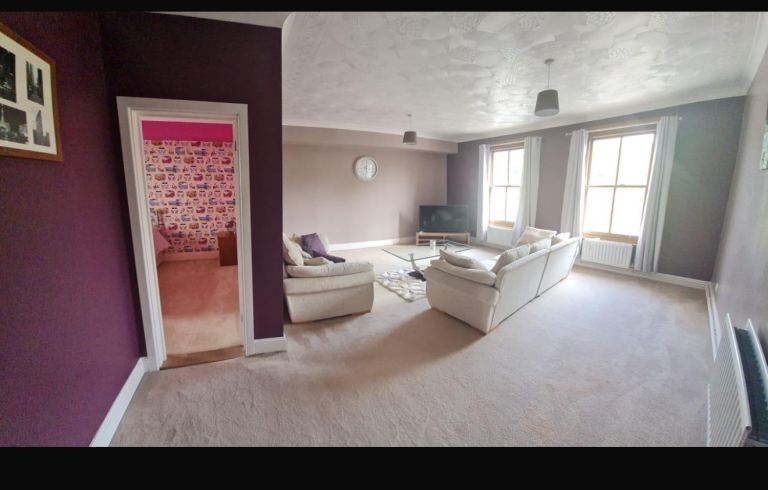3xBedrooms Spacious Flat 