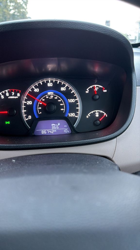 Hyundai, I10, Hatchback, 2016, Manual, 998 (cc), 5 doors