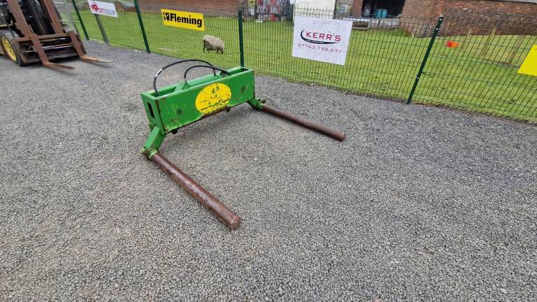 Tractor mcchale bale cuddler nipper with removable sleeves euro 8 