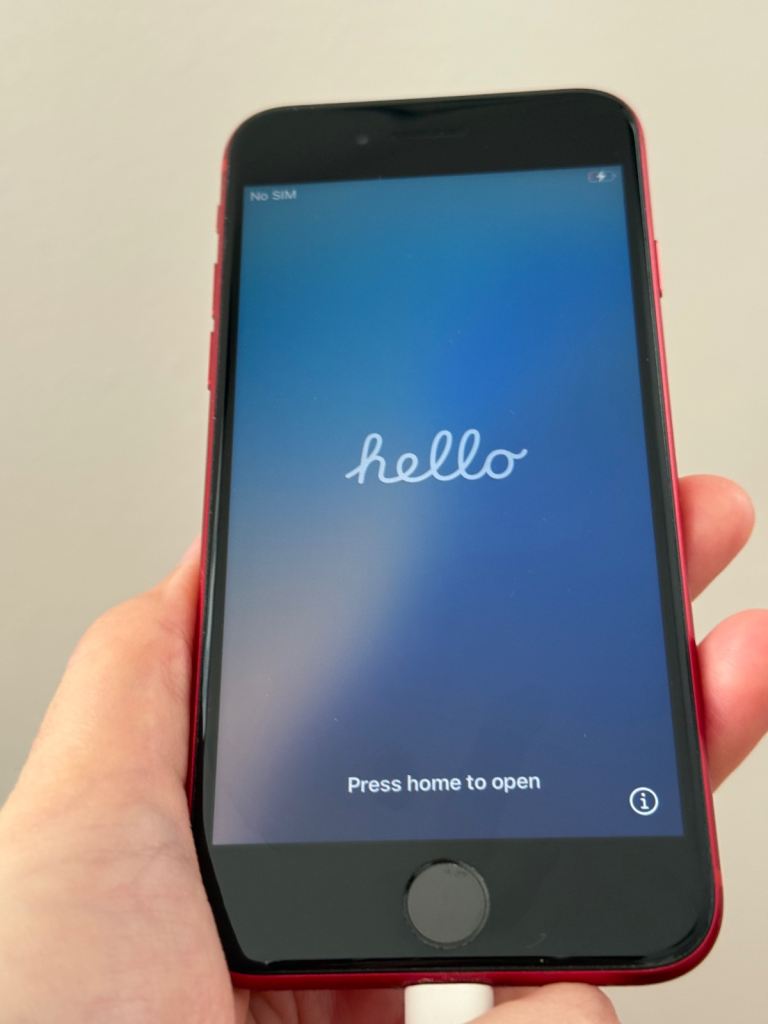 iPhone SE (2nd generation) RED, 128GB, unlocked