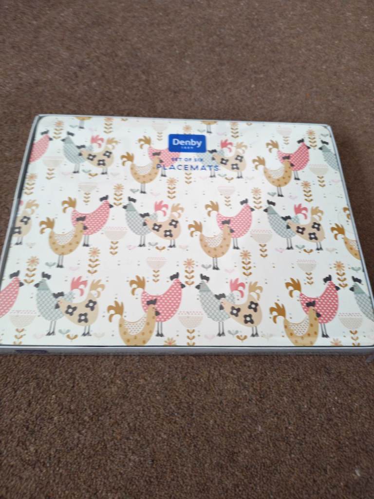 New Denby hens 6 x placemats.