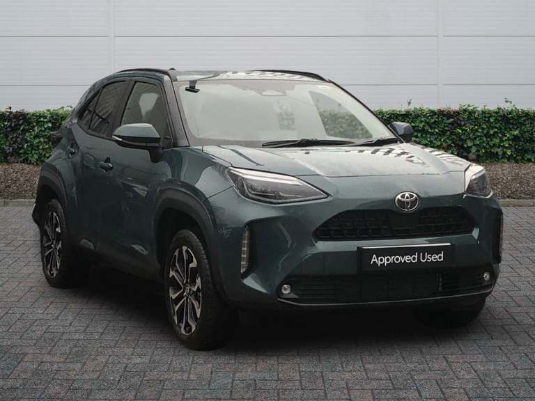 2025 Toyota Yaris 1.5 Hybrid Design 5dr CVT (Safety Pack) Estate Hybrid Automatic