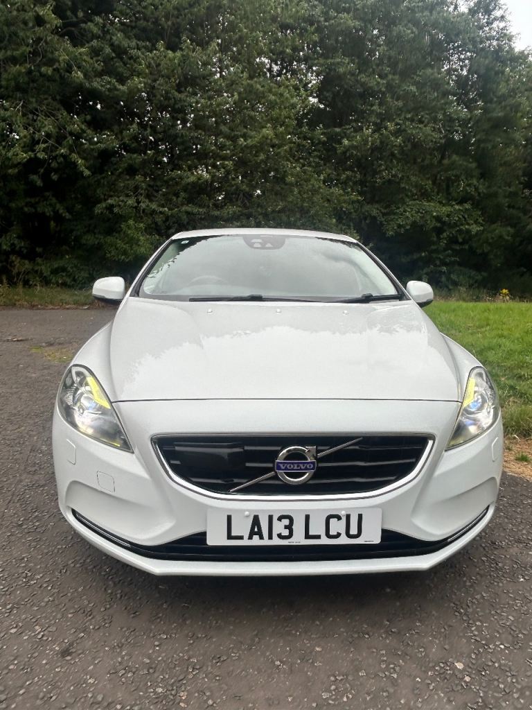 Volvo, 2013, 1590 (cc)