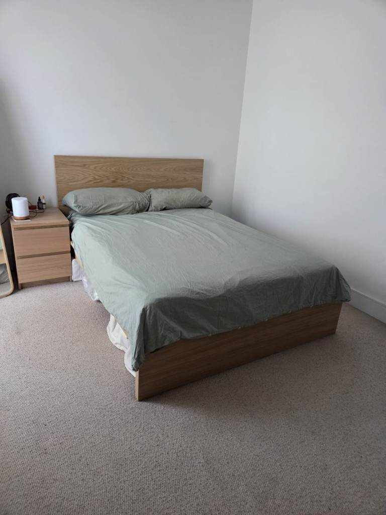 Modern En-suite Double Room in Quiet House (Alperton)