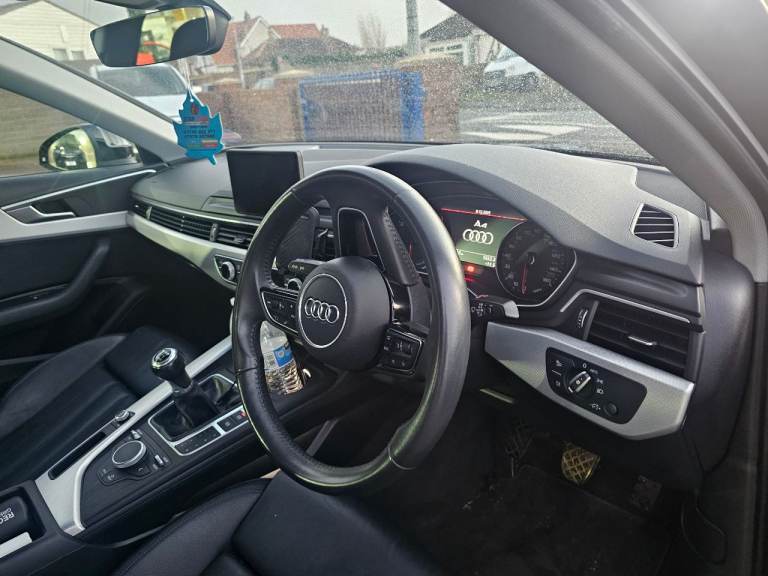 Audi, A4, Saloon, 2018, Manual, 1395 (cc), 4 doors