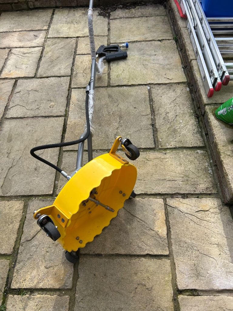 Pressure washer whirlaway