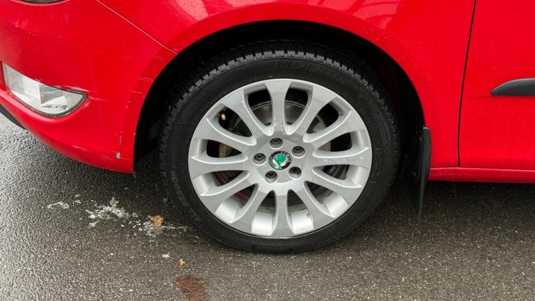 2011 Skoda Fabia 1.6 TDI CR Elegance 5dr ESTATE Diesel Manual